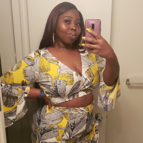 Meet your Posher, Bianca - Picture 2 of 2